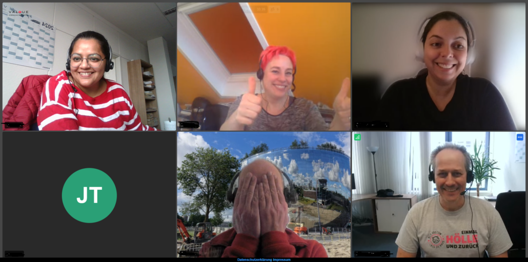 Unsere PE@Valyue HeldInnen Unsere PE@Valyue HeldInnen